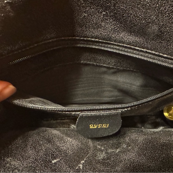 Gucci Black Leather Zip Around Dome - Picture 14 of 14